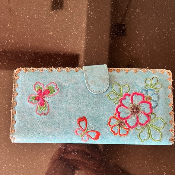 Lavishly Handbags - Lavishly Embroidered Wallet